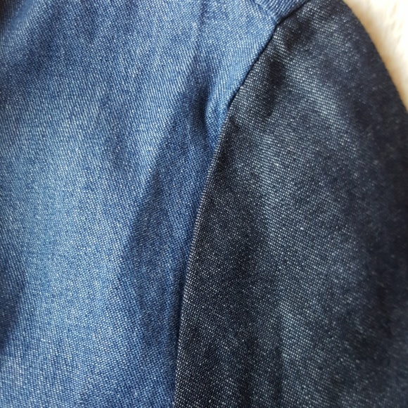 The Fifth Label Oversized Two-tone Denim Shirt. - Picture 8 of 9